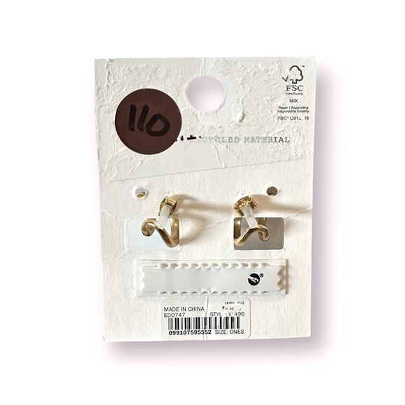 Madewell Gold Double Mini Hoop Earrings – Hypoallergenic Titanium Posts – NWT - Picture 3 of 4
